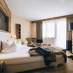 Alpine Sportalm Hotel 4*