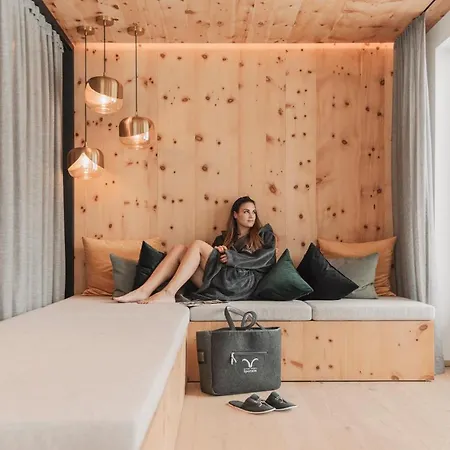 Alpine Sportalm Sankt Leonhard im Pitztal