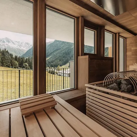 Alpine Sportalm Hotel