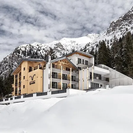 Hotel Alpine Sportalm 4*