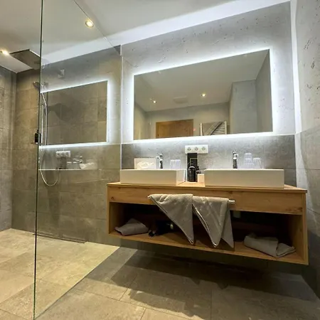 Alpine Sportalm Hotel