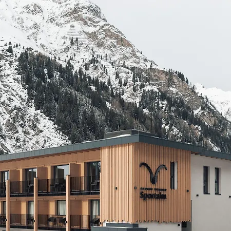 Alpine Sportalm Hotel Sankt Leonhard im Pitztal