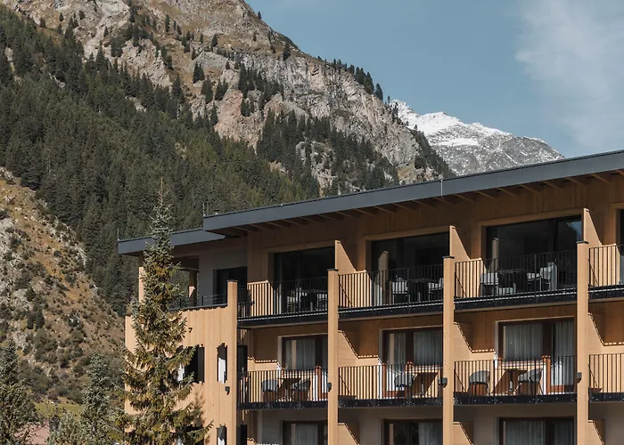 Alpine Sportalm Hotel 4*