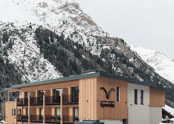 Alpine Sportalm Hotel St. Leonhard im Pitztal