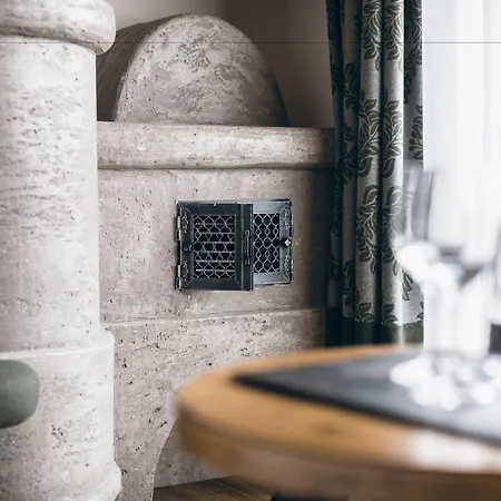 Alpine Sportalm Sankt Leonhard im Pitztal