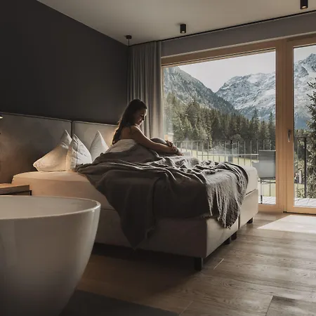 Alpine Sportalm Sankt Leonhard im Pitztal